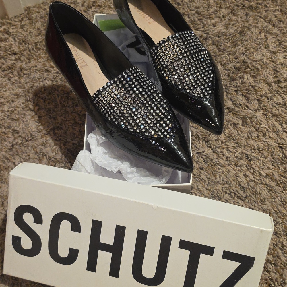 Schutz Flats